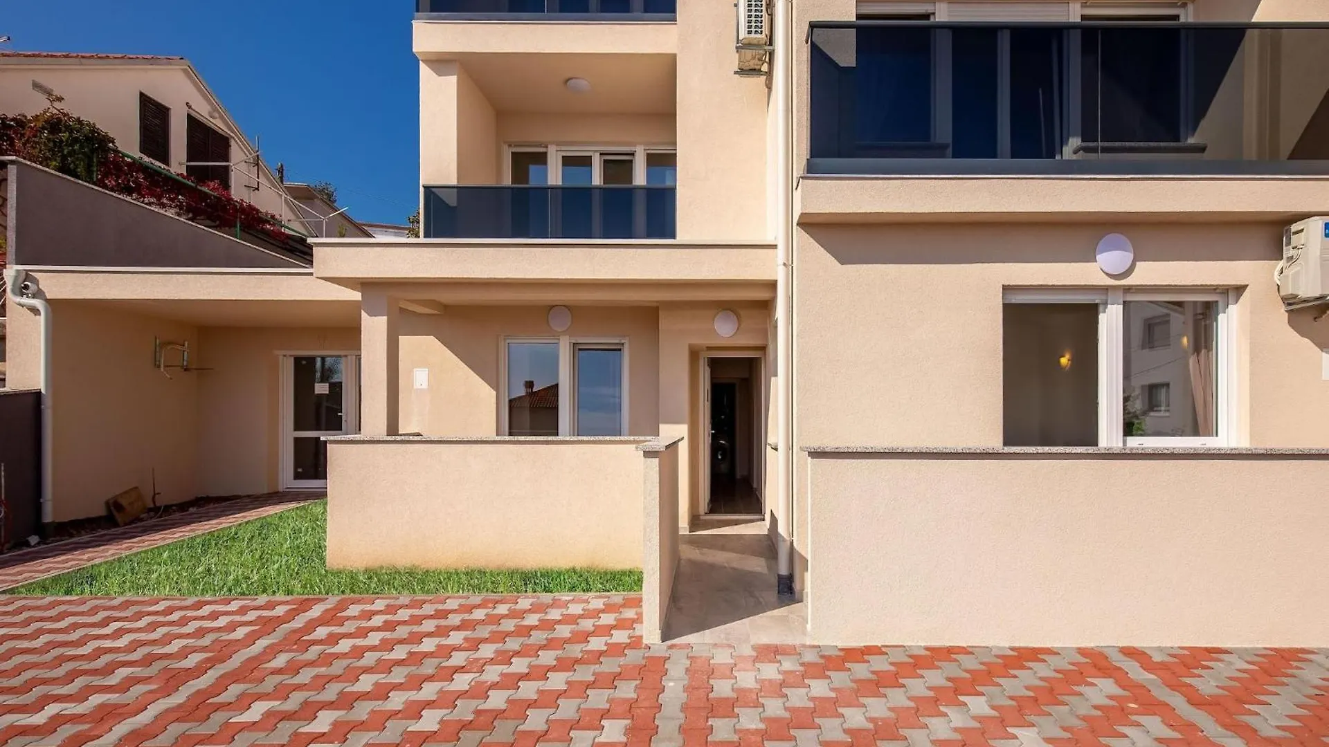 Peaceful Villa In Dramalj With Bubble Bath Croazia